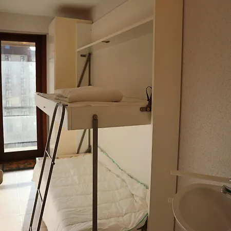 Scoropio B401 With Frontal Sea View 아파트 *